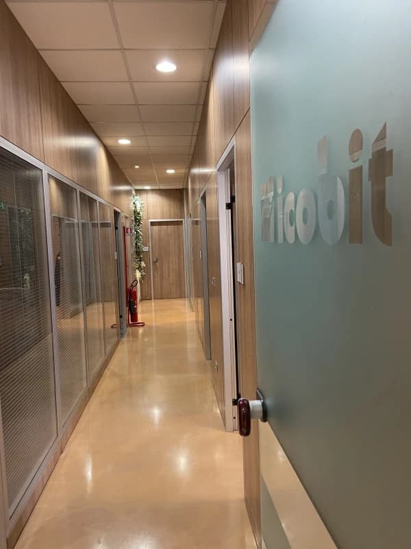 Gallery image 8aa2e0ae-ac70-4f71-8123-4dbd5d53326c