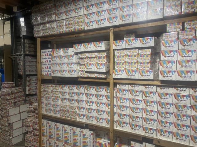 Gallery image de805846-5da6-4ff4-baa1-b164025d5208